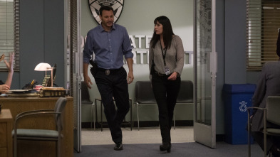 Imagen de Mentes criminales (T13): Ep.5 Golpes de suerte - 1