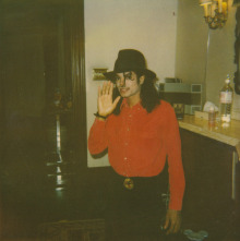 Leaving Neverland 