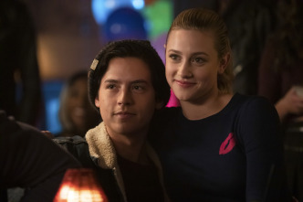 (LSE) - Riverdale (T3): Ep.10 (LSE) - El extraño