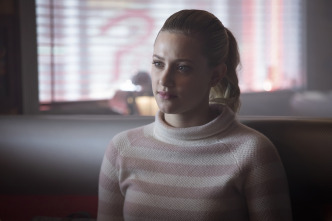 (LSE) - Riverdale (T3): Ep.10 (LSE) - El extraño