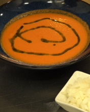 ¿Cómo se elabora? - Gazpacho, barra de pan e higos trufados