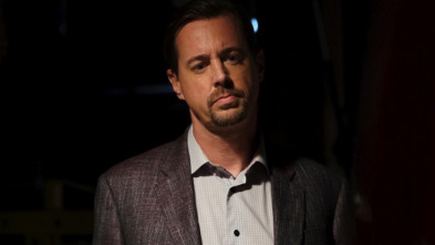 Imagen de NCIS: Naval... (T19): Ep.1 Sangre en el agua - 6