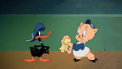 Imagen de Looney Tunes... (T1): Porky, el Pitcher  / Gag del poste telefónico: Plataforma elevadora / ¡Bombardeo de favores! - 2