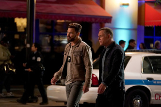 Imagen de Chicago P.D. (T9): Ep.6 Terminar la vigilancia - 1