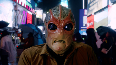 Resident Alien (T2): Ep.6 Un alien en Nueva York
