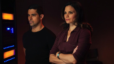 Imagen de NCIS: Naval... (T20): Ep.7 Amores perdidos - 10