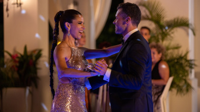 Imagen de Fantasy Island (T2): Ep.1 La reunión del instituto de Tara Y Jessica - 2