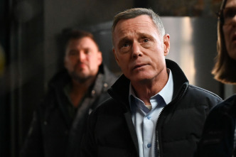 Imagen de Chicago P.D. (T10): Ep.16 En punto muerto - 1