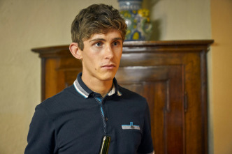 Imagen de Normal People (T1): Ep.8  - 16
