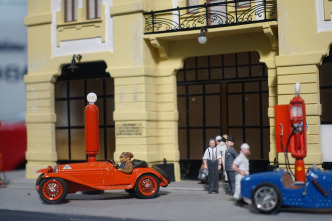 Enzo Ferrari. Todo al rojo