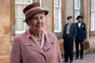 Agatha Christie:... (T1): Ep.1 