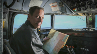 Imagen de El triángulo de... (T1): Un Douglas desaparecido - 2