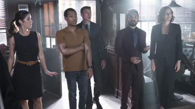Imagen de Whiskey Cavalier (T1): Ep.3 Cuando estuvimos en Roma - 1