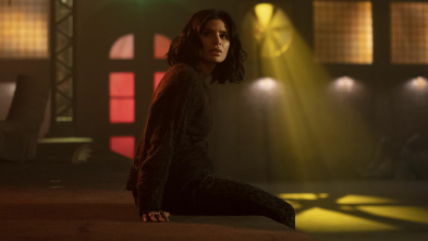 Imagen de Doom Patrol (T2): Ep.3 La patrulla del dolor - 2