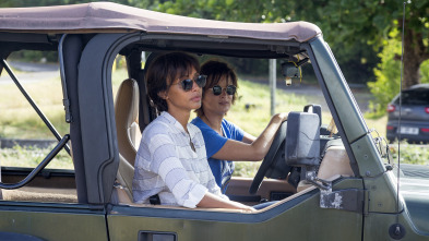 Imagen de Crimen en el trópico (T3): Ep.1 Cabaña-pilota - 1