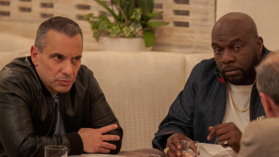 Imagen de Apostando (T1): Ep.5 Cuidado con las joyas familiares - 2
