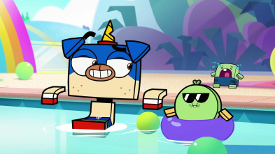 Unikitty (T2): Combate en la piscina