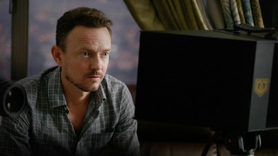 Imagen de Q: En el ojo del...: Calm Before the Storm - 2