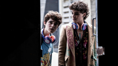 El beso adolescente (T1): Ep.3 Lo resolveremos en casa