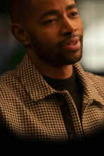 Insecure (T4): Ep.8 Feliz, pero no mucho