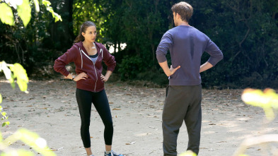 Imagen de Pequeñas mentirosas (T4): Ep.22 Cúbreme - 2