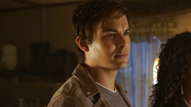 Roswell, Nuevo... (T2): Ep.6 Sexo y dulces