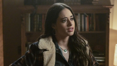 Roswell, Nuevo... (T2): Ep.13 Mr. Jones