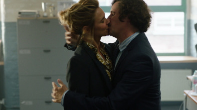 Imagen de ACI: Alta... (T4): Ep.1 Doble vida - 1