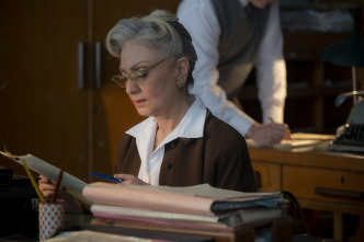 Imagen de Oriana Fallaci (T1): Ep.5 La orquidea - 7