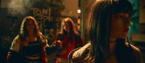 (LSE) - Las chicas de la estación