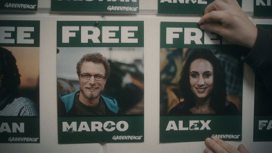 Putin vs. Greenpeace 