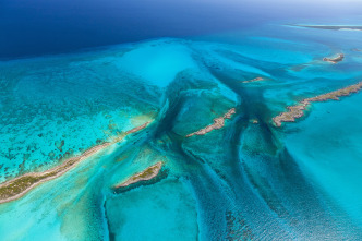The Americas: El Caribe
