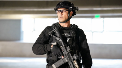 S.W.A.T.:  Los... (T8): Ep.17 El Enemigo dentro de ti