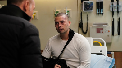 Imagen de Chicago P.D. (T12): Ep.18 Demonios - 1