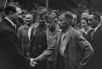 Imagen de Descifrando a Hitler: Populista - 6