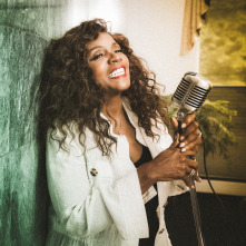 Imagen de Gloria Gaynor: I Will Survive - 8