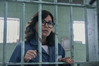 Imagen de Elsbeth (T2): Ep.20 Vacaciones en la sombra - 2