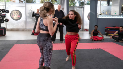 Imagen de Cobra Kai (T4): Ep.7 Campos de minas - 1