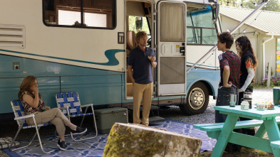 Imagen de Sticks: cracks... (T1): Ep.6 El Shangri-La de las caravanas - 2