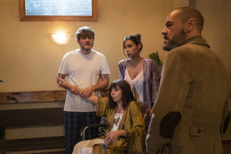 Imagen de Deudas (T1): Ep.4 Matrioska - 1