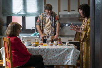 Imagen de Deudas (T1): Ep.5 Algo pasa con Orlando - 2