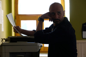 Imagen de La caza. Guadiana (T3): Ep.3 Vírgen de la frontera - 6