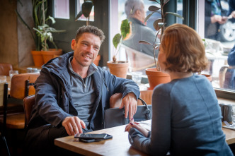 Imagen de Los amos de la ciudad (T1): Ep.1  - 8