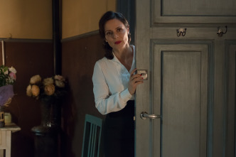 Imagen de Velvet (T3): Ep.11 A un océano de distancia - 1