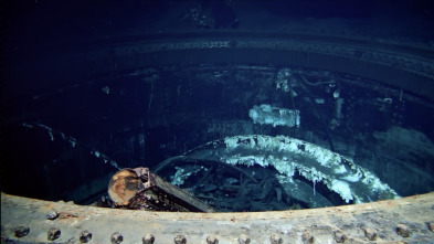 Imagen de Barcos perdidos de la...: El USS Indianapolis: abandonado en el mar - 1