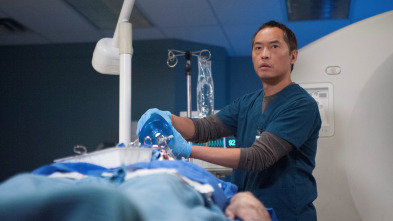 Imagen de Turno de Noche (T1): Ep.7 Hermanos de Sangre - 4