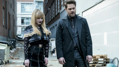 Imagen de The Flash, Season 3 (T3): Ep.19 El Flash del Futuro - 2