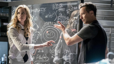 Imagen de The Flash, Season 3 (T3): Ep.21 Causa y efecto - 2