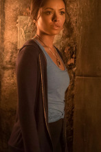 Imagen de Crónicas vampíricas (T8): Ep.10 La nostalgia es una mierda - 1