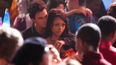 Imagen de Crónicas vampíricas (T2): Ep.18 El último baile - 2